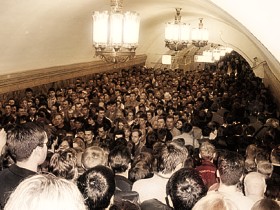 Московское метро. Фото с сайта discussiya.com