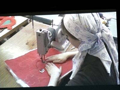 Кадры из видео колонии Надежды Толоконниковой