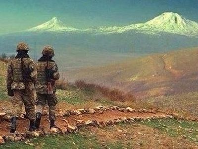 Армянская армия на фоне Арарата. Фото: Тигран Хзмалян